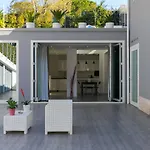 Niclas Luxury Apartments
