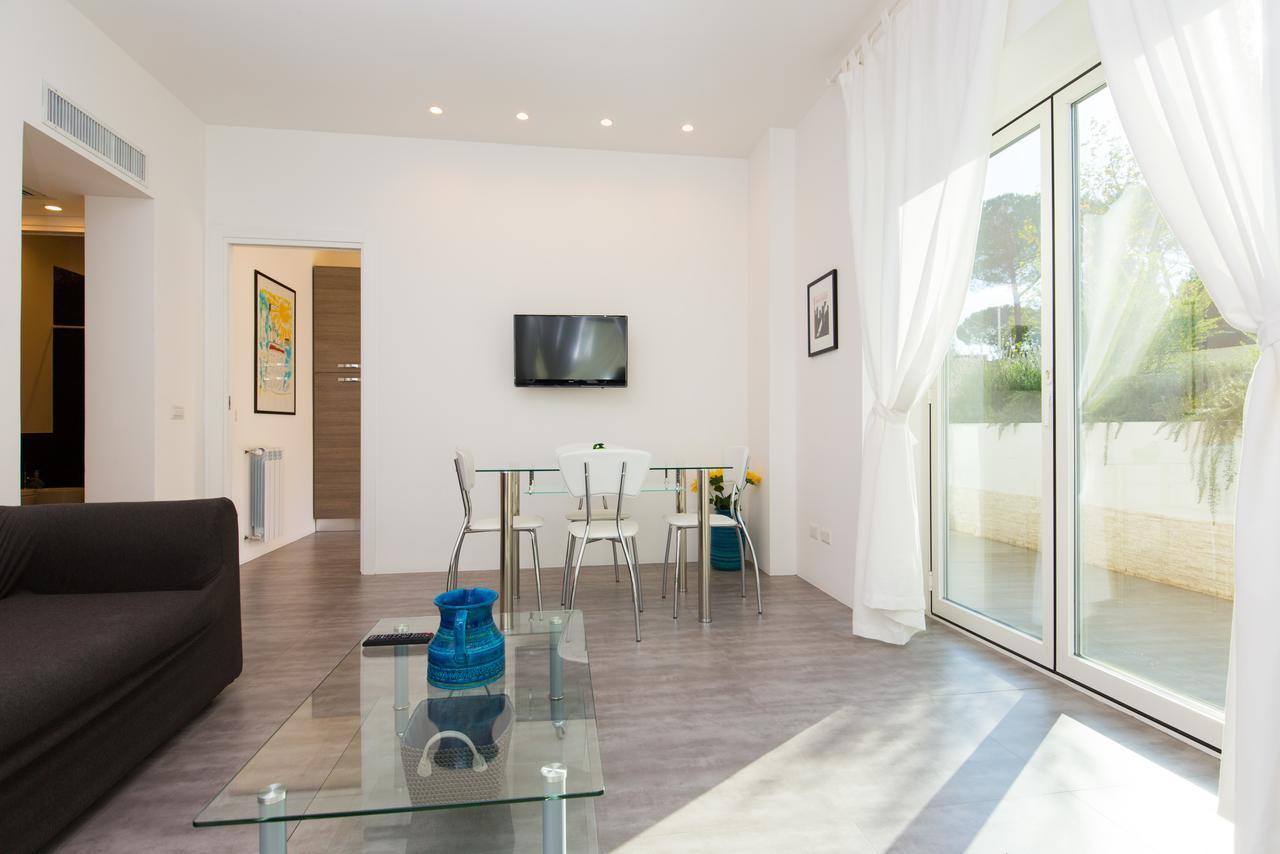 Niclas Luxury * Roma