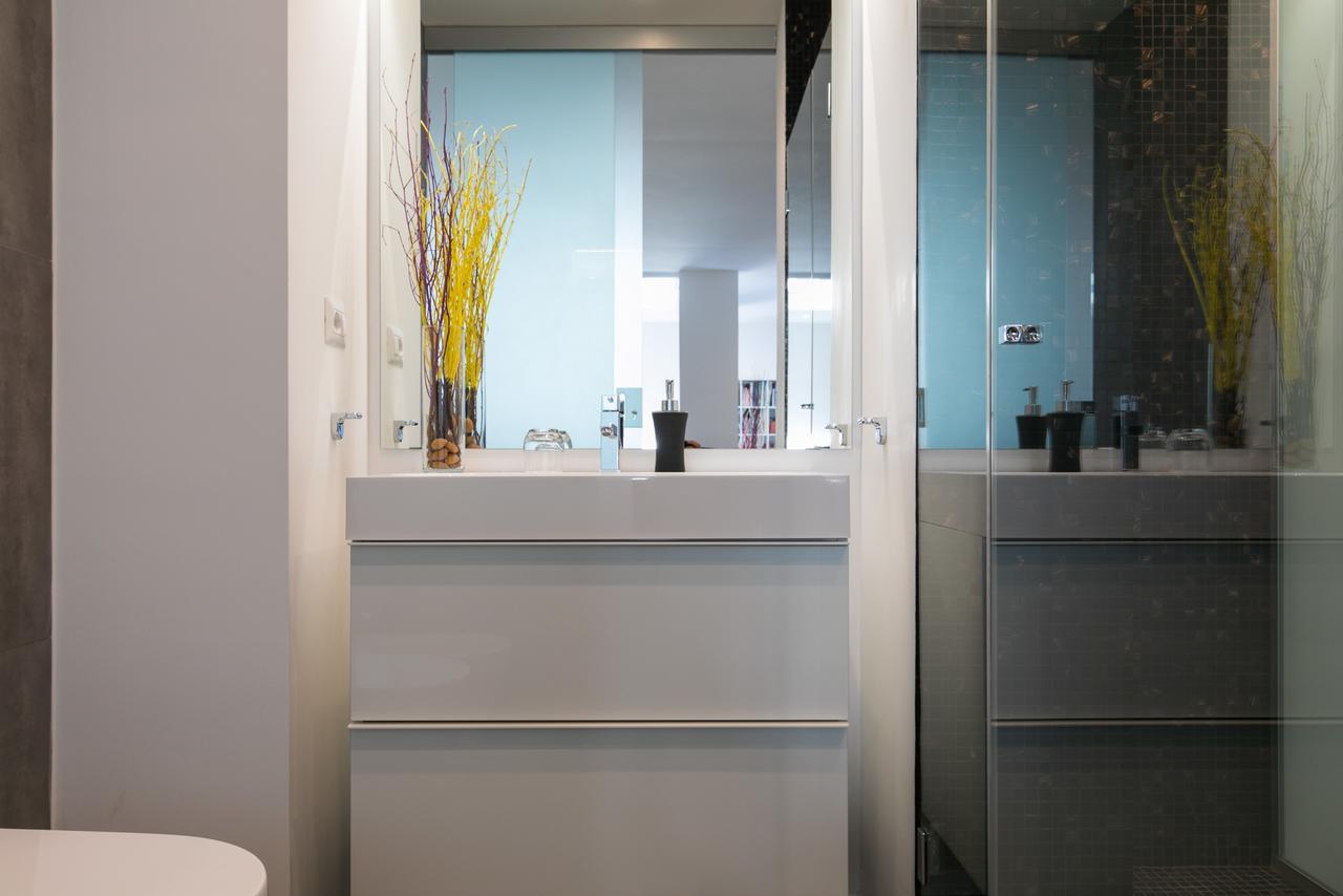 Niclas Luxury * Roma